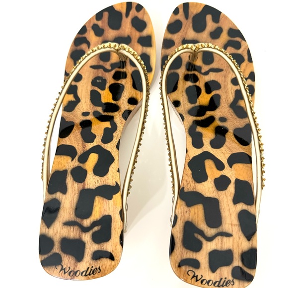 Woodies Leopard Print Women's Sandals with Gold Accents size 9 - Picture 5 of 7